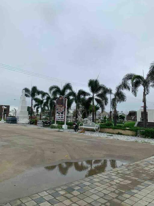 Furnished Villa Near Airport, Away From City Bhopal Luaran gambar