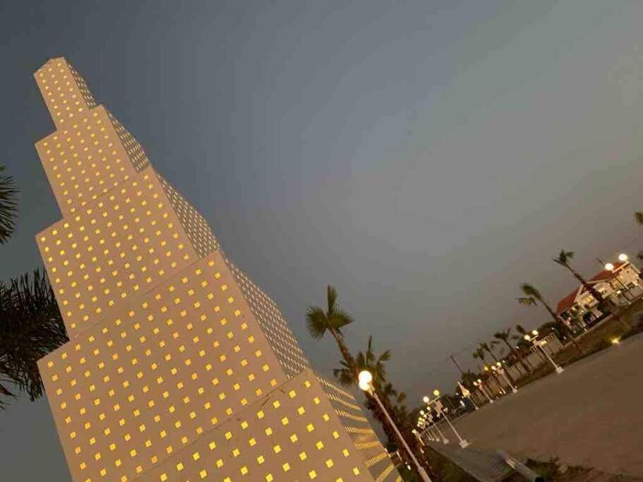 Furnished Villa Near Airport, Away From City Bhopal Luaran gambar